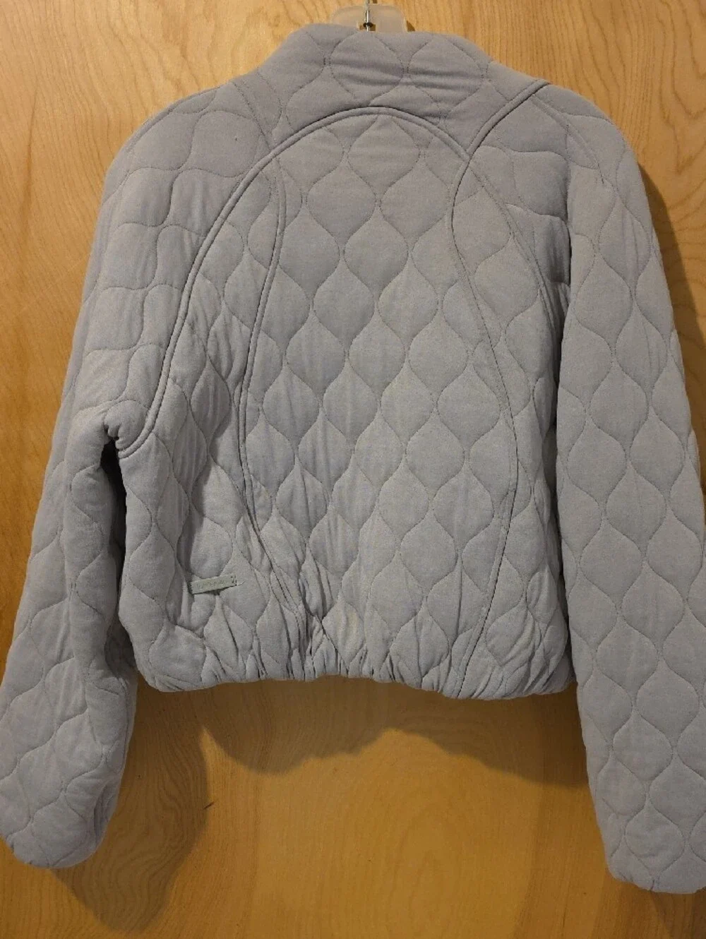 Lululemon Quilted Cropped Bomber Jacket - Light Gray/Taupe Size 6